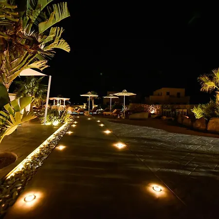 奎因精品套房酒店 Mykonos Town