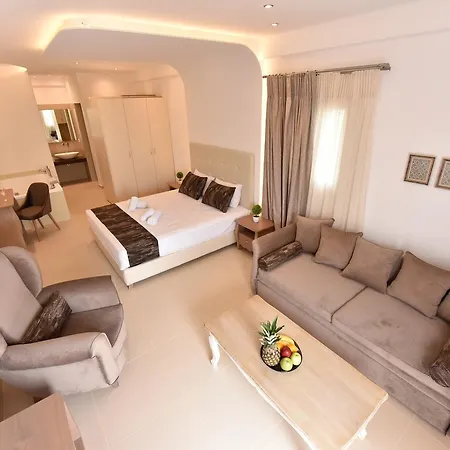 奎因精品套房酒店