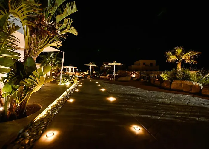 Queen Boutique Mykonos Town